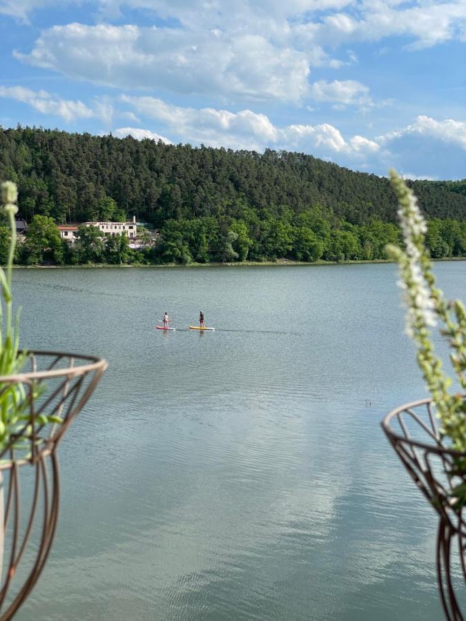 Hotel Plumlov Mostkovice Екстер'єр фото