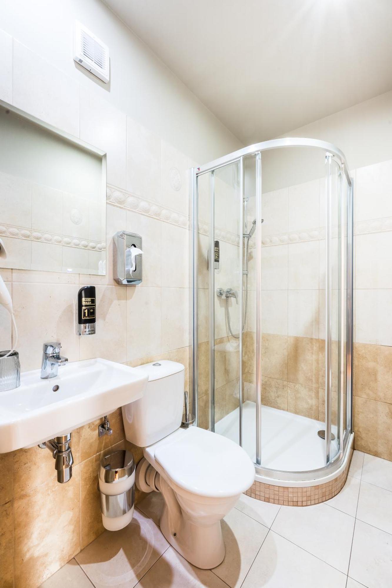 Hotel Plumlov Mostkovice Екстер'єр фото