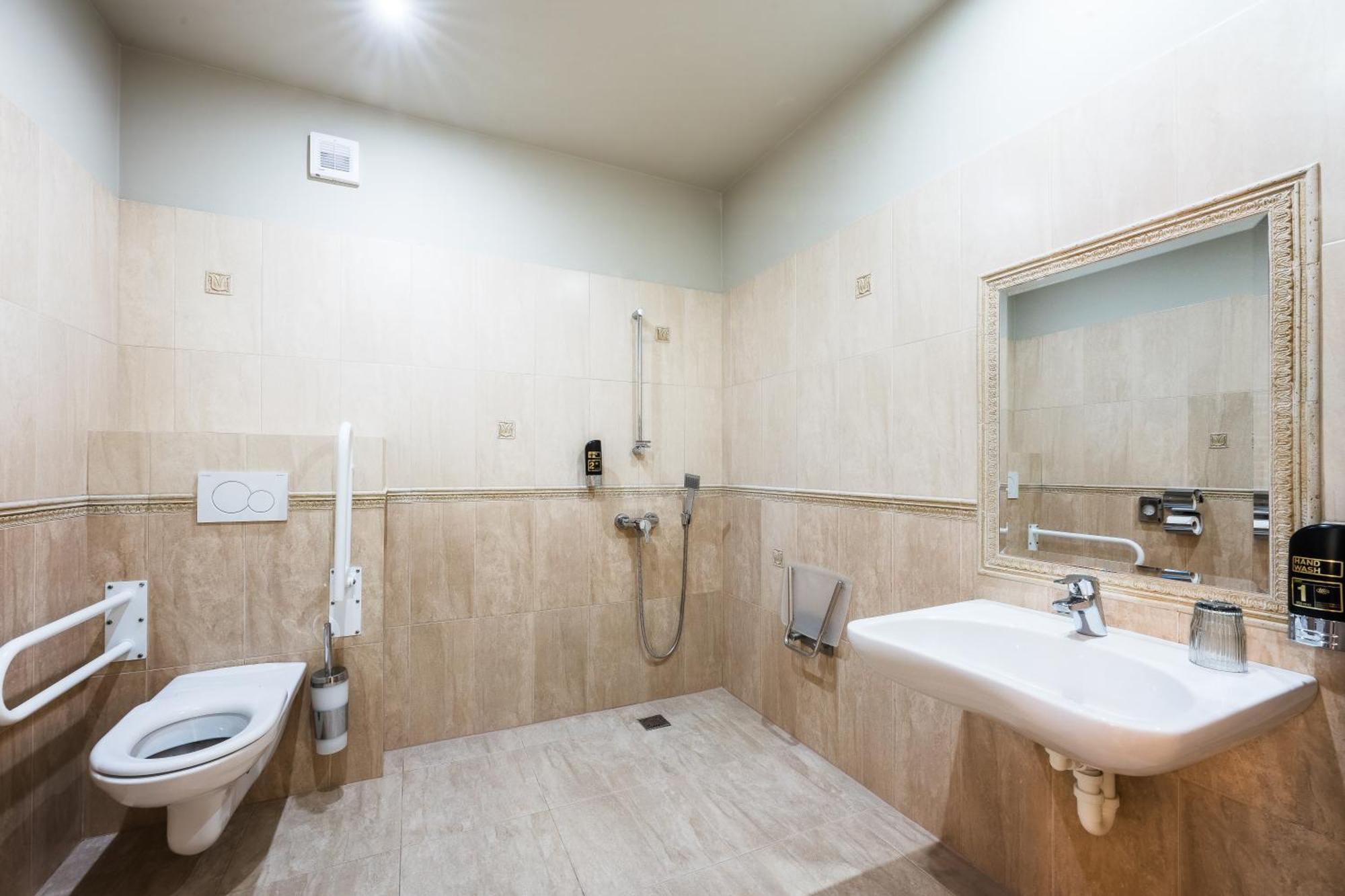 Hotel Plumlov Mostkovice Екстер'єр фото